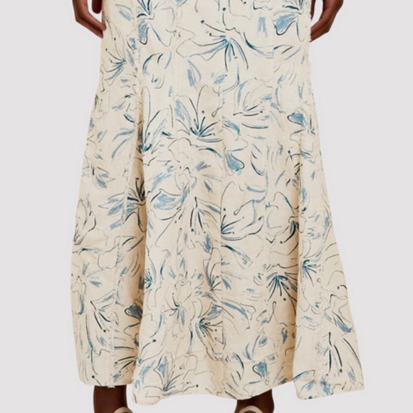 Significant Other Anica Cut-Out Linen-Blend Maxi Dress - Picture 6 of 8